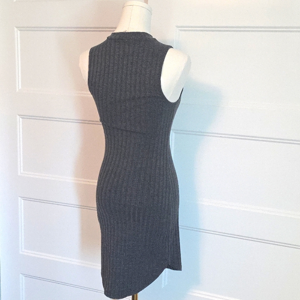 Forever 21 Charcoal Ribbed Dress - Picture 5 of 5
